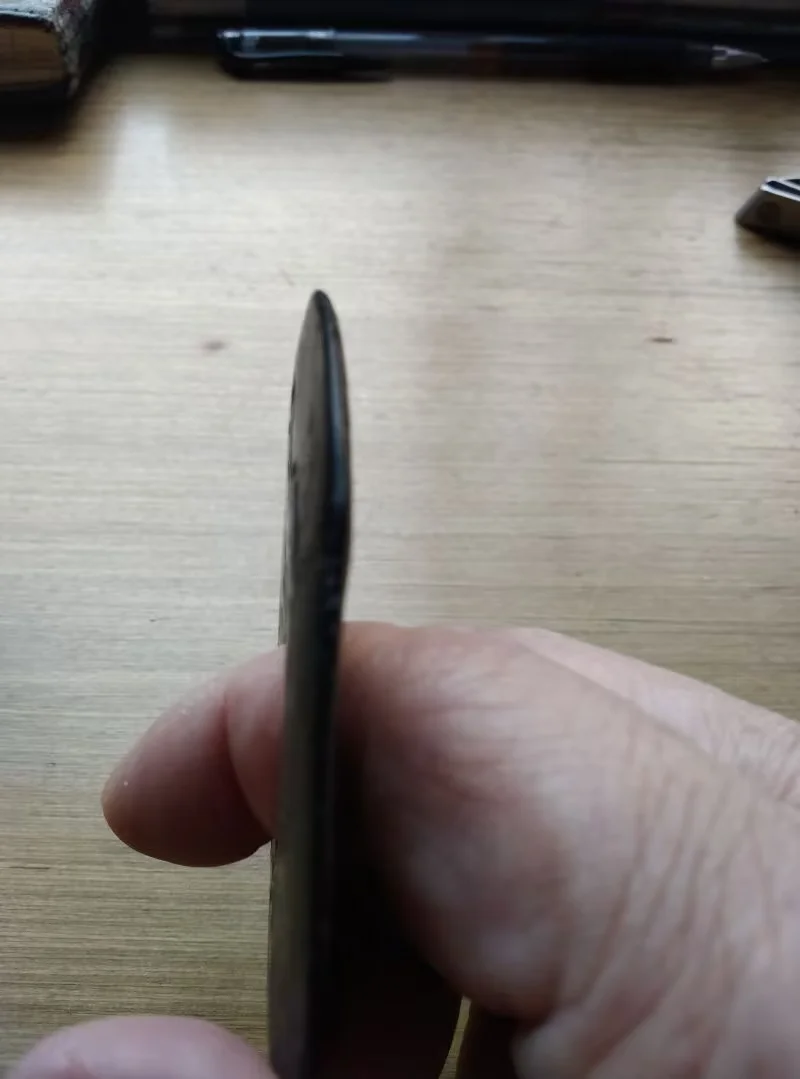 图7   玉器斜边刀刃